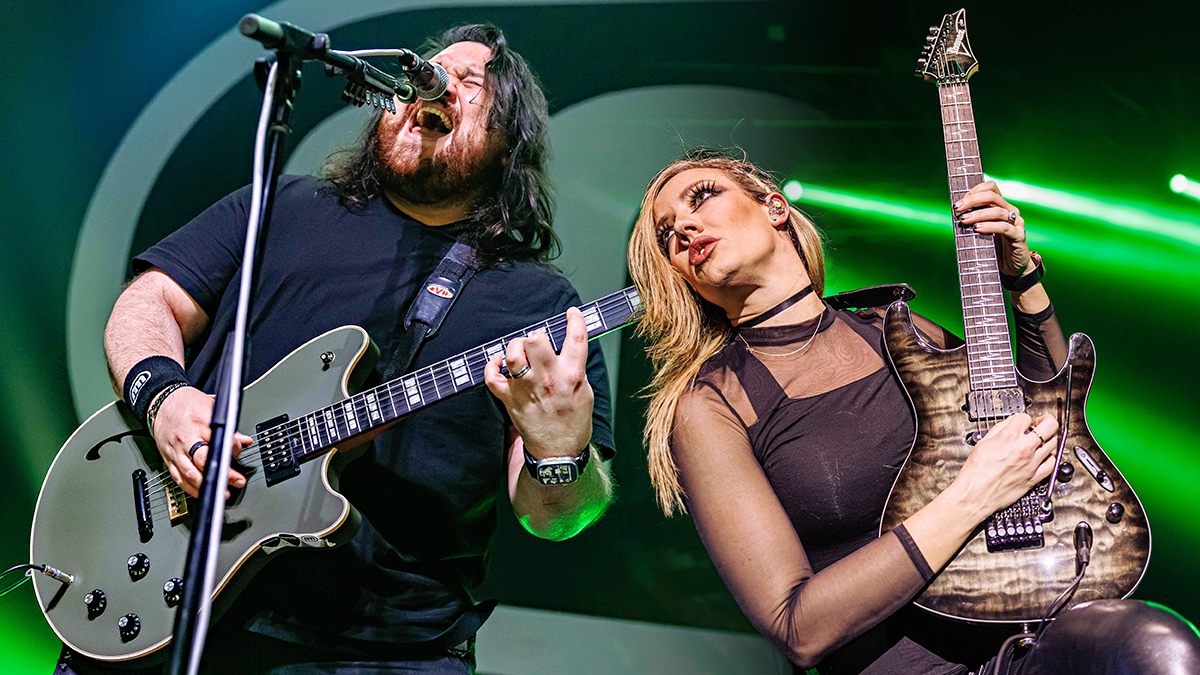 From L to R: Wolfgang Van Halen (Mammoth WVH) and Nita Strauss (solo artist) play Rams Head Live! in Baltimore, MD, during the “Mammoth II” Tour on Sunday, November 19th.